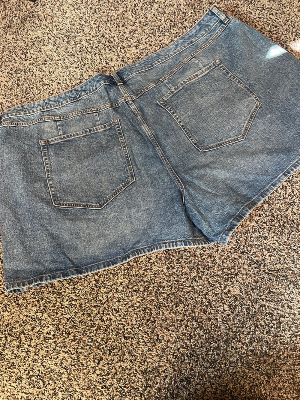 Wild Fable Curvy Mid Rise Classic Blue Denim Women’s Shorts Plus Size 30 | NWT - Picture 4 of 8